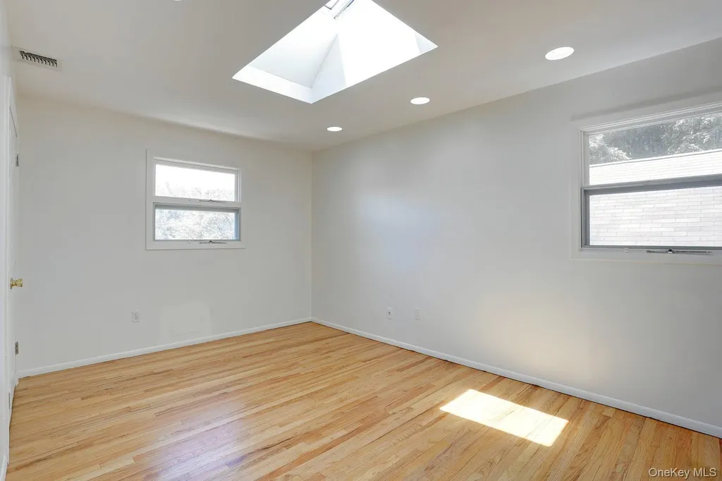 9 Charlotte Drive Spring Valley NY 10977