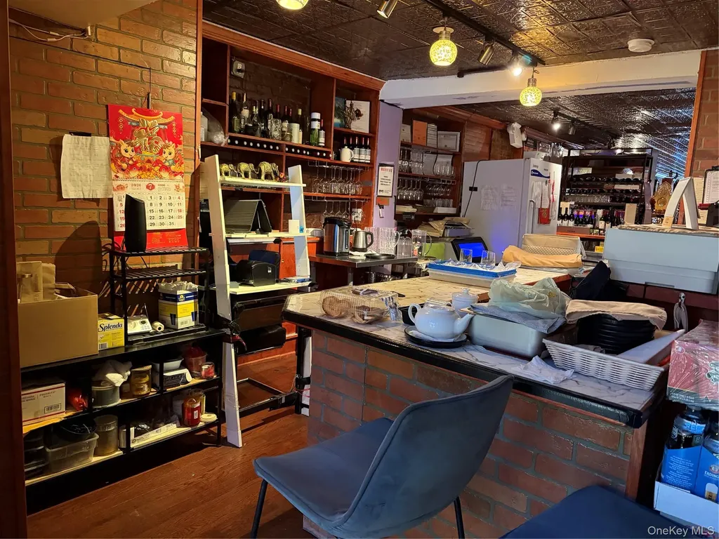 408 E 64th Street New York (manhattan) NY 10065