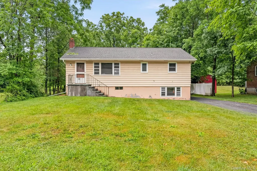 72 South Terrace Fishkill NY 12524
