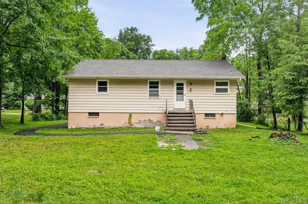 72 South Terrace Fishkill NY 12524