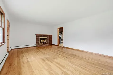 72 South Terrace Fishkill NY 12524
