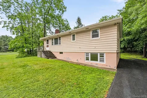72 South Terrace Fishkill NY 12524