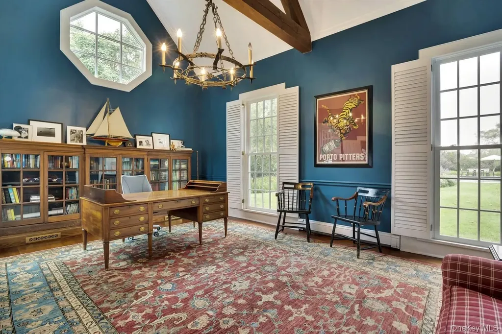 5 Shinnecock Road Quogue NY 11959