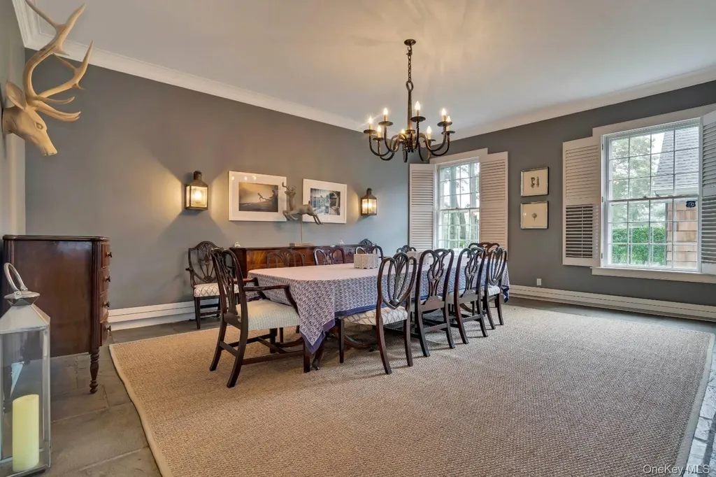 5 Shinnecock Road Quogue NY 11959