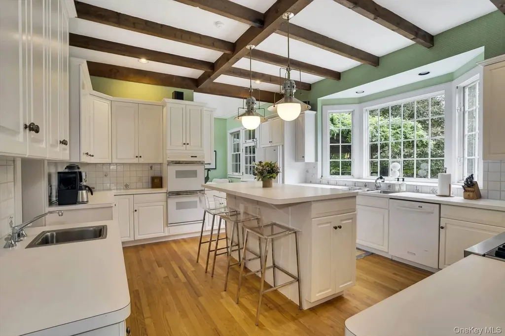 5 Shinnecock Road Quogue NY 11959
