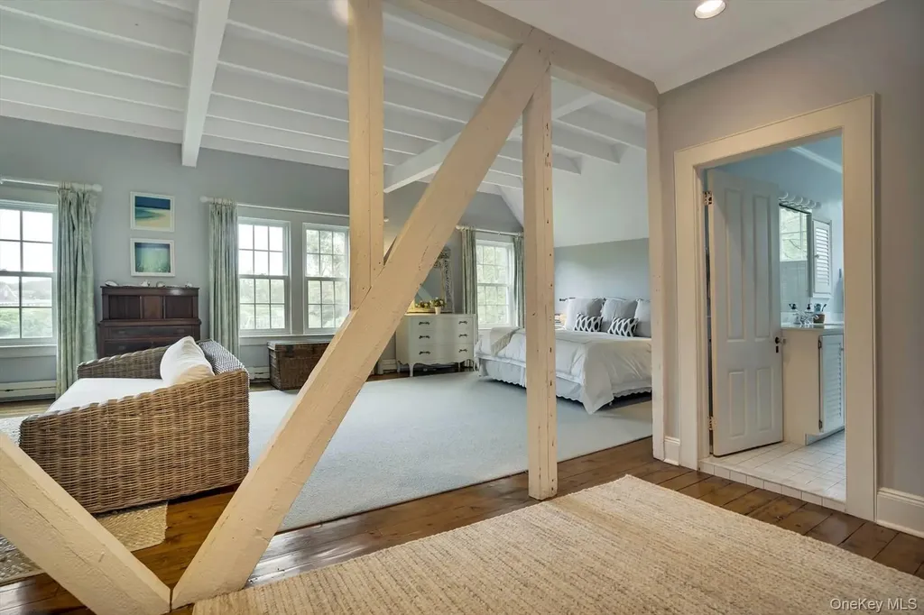 5 Shinnecock Road Quogue NY 11959