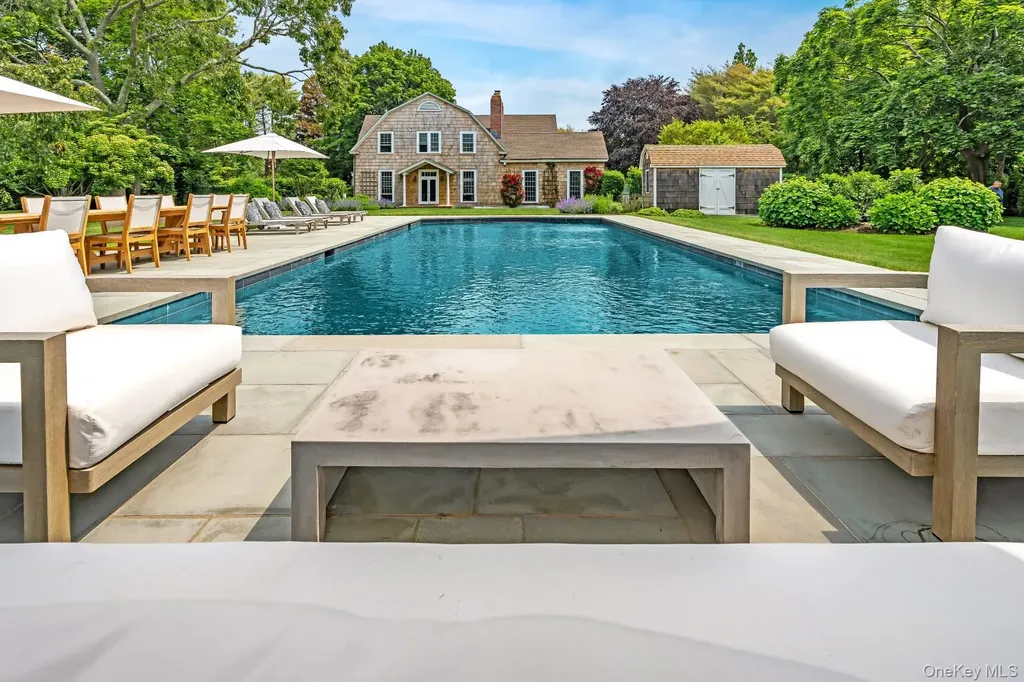5 Shinnecock Road Quogue NY 11959