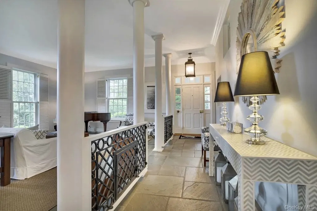 5 Shinnecock Road Quogue NY 11959