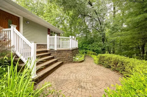 48 Theresa Boulevard Wappingers Falls NY 12590