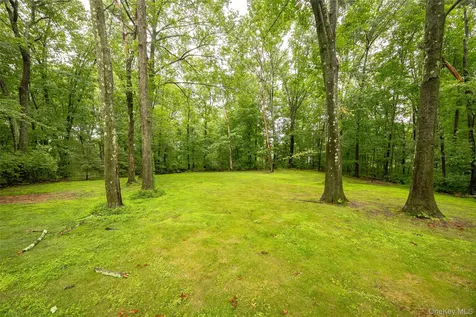 48 Theresa Boulevard Wappingers Falls NY 12590