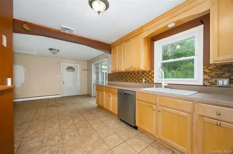 48 Theresa Boulevard Wappingers Falls NY 12590