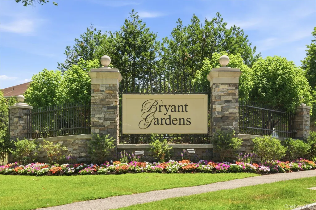 11 Bryant Crescent White Plains NY 10605