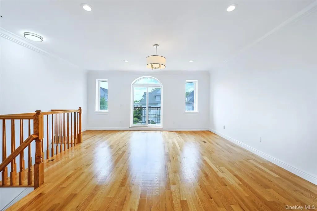 8807 Bay 16th Street Brooklyn NY 11214