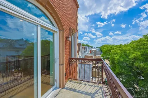 8807 Bay 16th Street Brooklyn NY 11214
