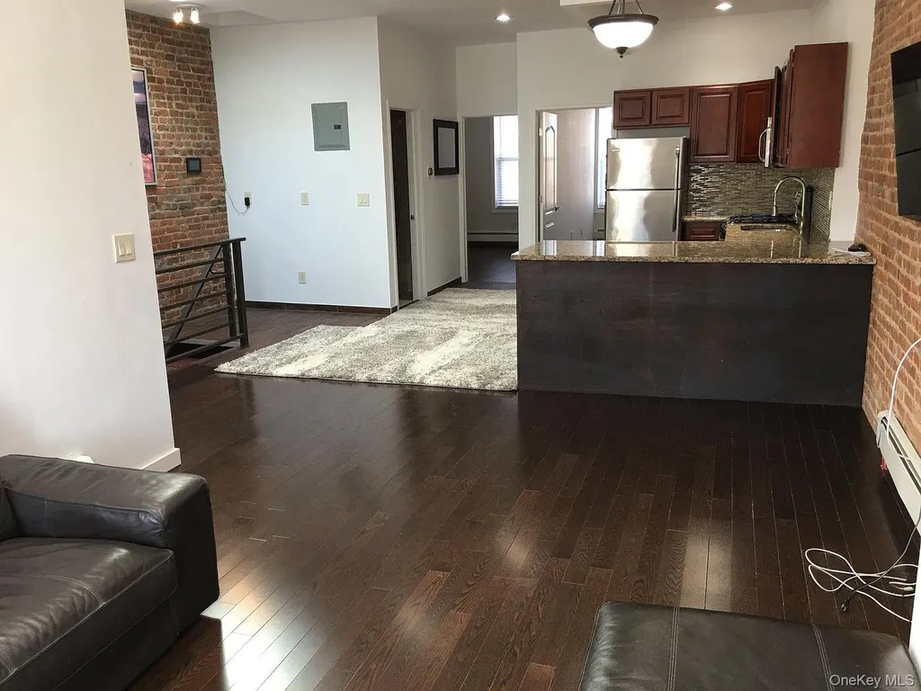 7407 64th Place Ridgewood NY 11385