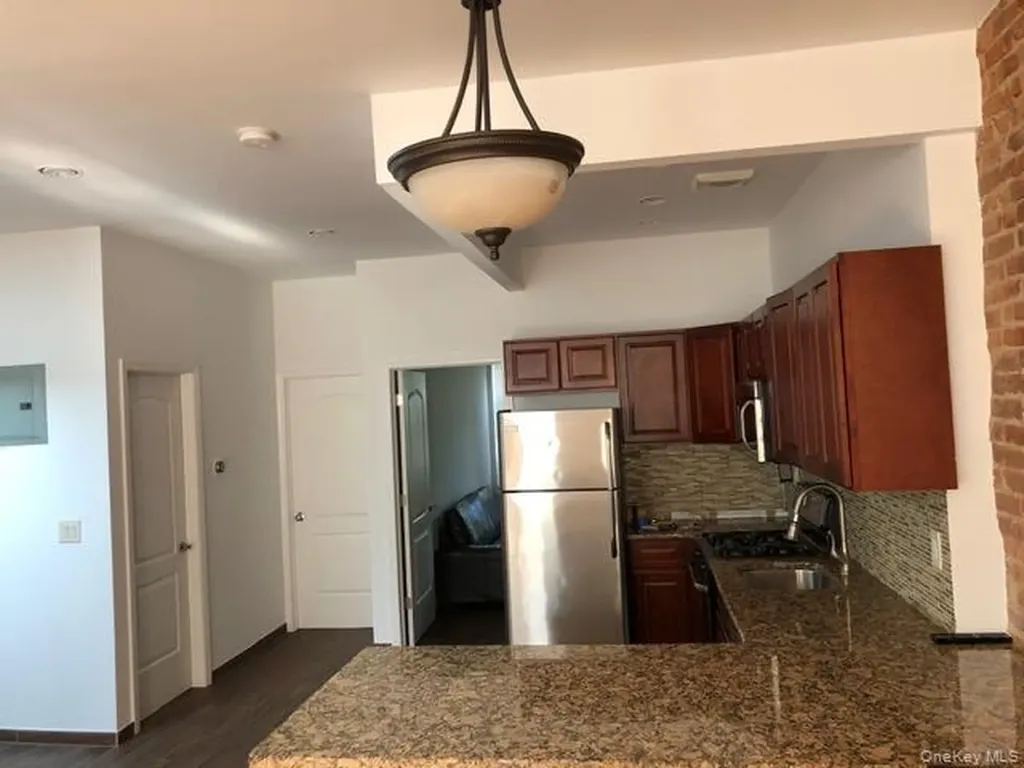 7407 64th Place Ridgewood NY 11385