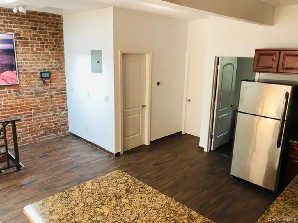 7407 64th Place Ridgewood NY 11385