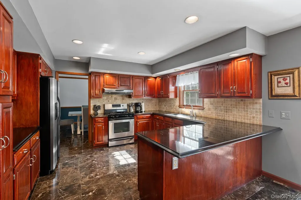 140 Burnt Corners Road Middletown NY 10940