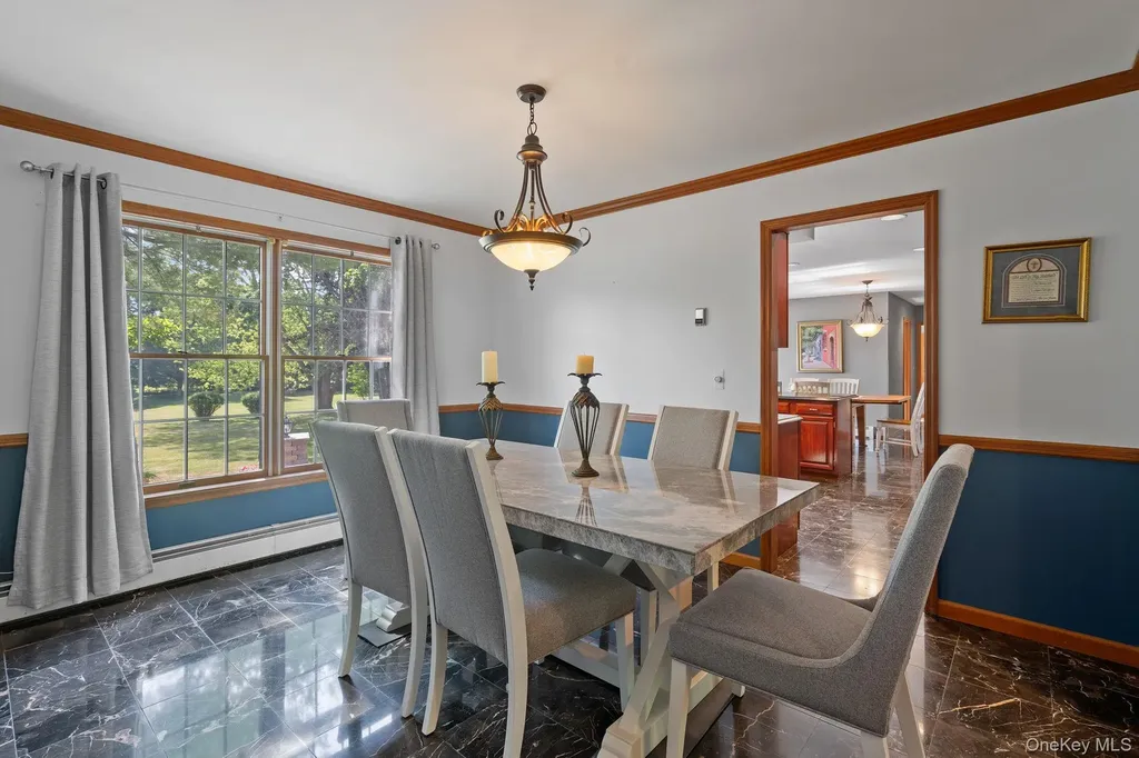140 Burnt Corners Road Middletown NY 10940