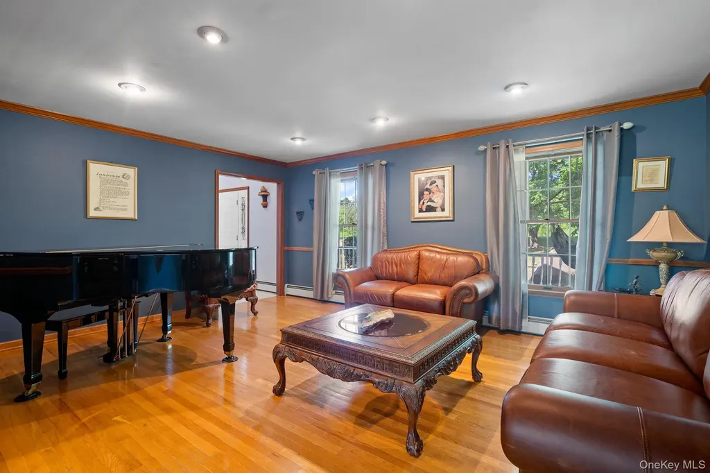 140 Burnt Corners Road Middletown NY 10940