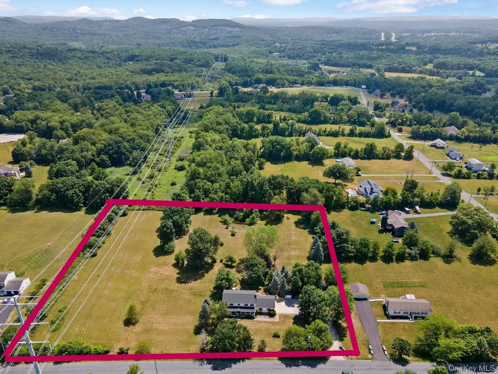 140 Burnt Corners Road Middletown NY 10940
