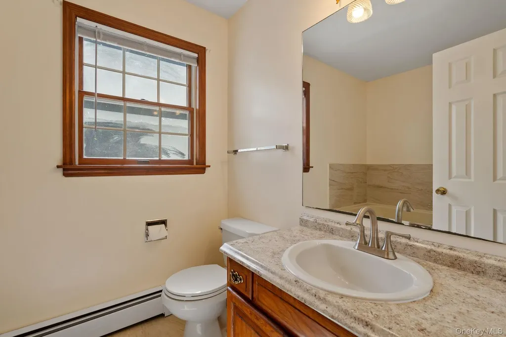 140 Burnt Corners Road Middletown NY 10940