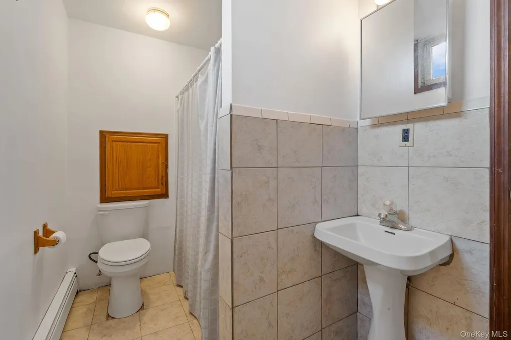 140 Burnt Corners Road Middletown NY 10940