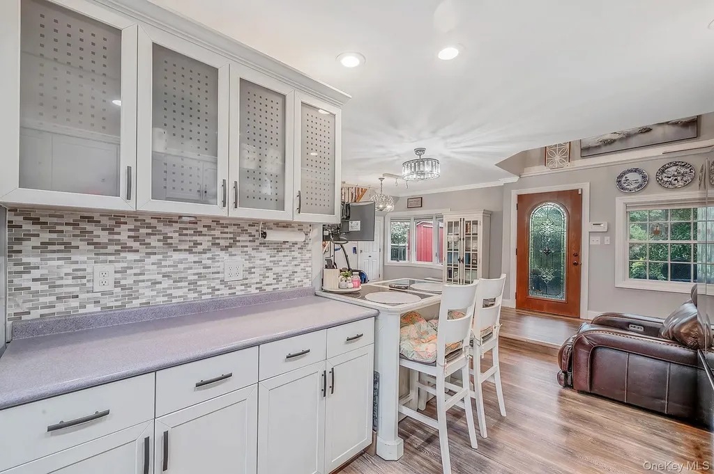 208 Avenue C Ronkonkoma NY 11779
