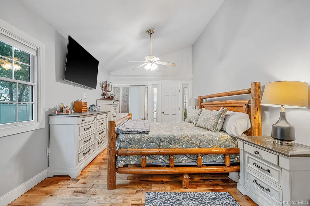 208 Avenue C Ronkonkoma NY 11779