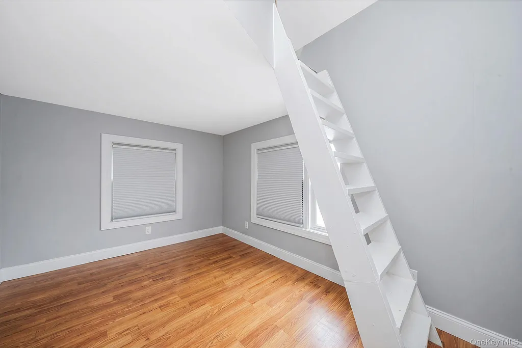 208 Avenue C Ronkonkoma NY 11779