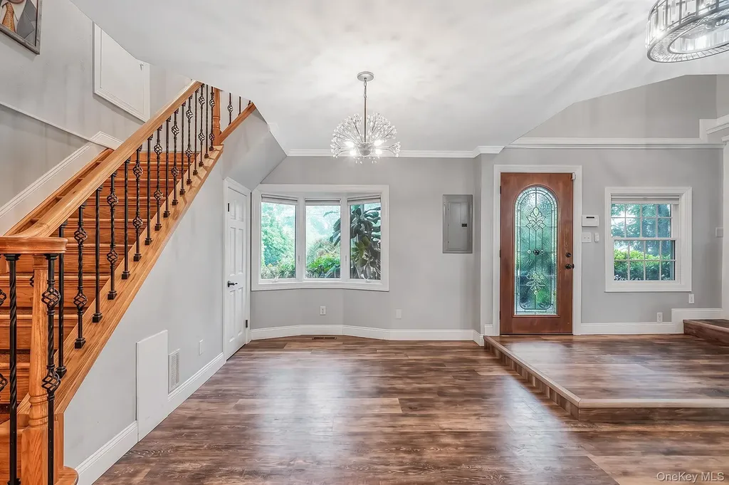 208 Avenue C Ronkonkoma NY 11779