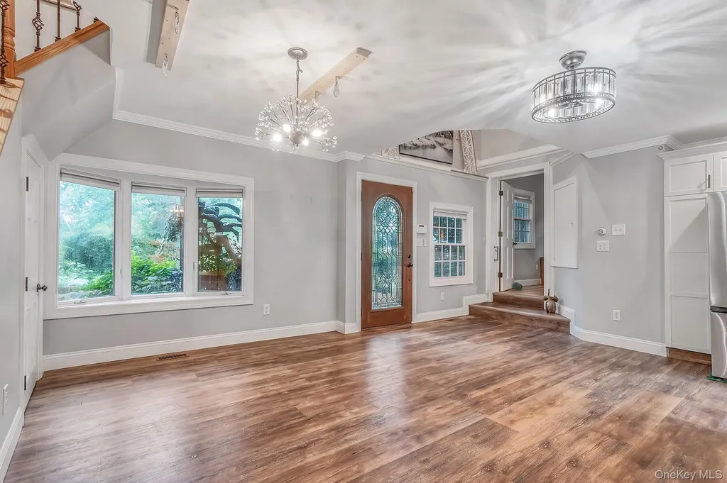 208 Avenue C Ronkonkoma NY 11779