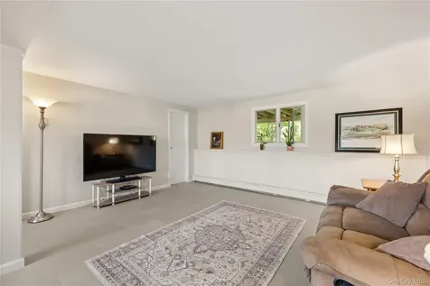 36 Fairway Drive Old Bethpage NY 11804