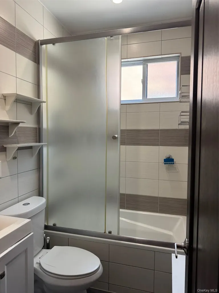 7305 Metropolitan Avenue Middle Village NY 11379