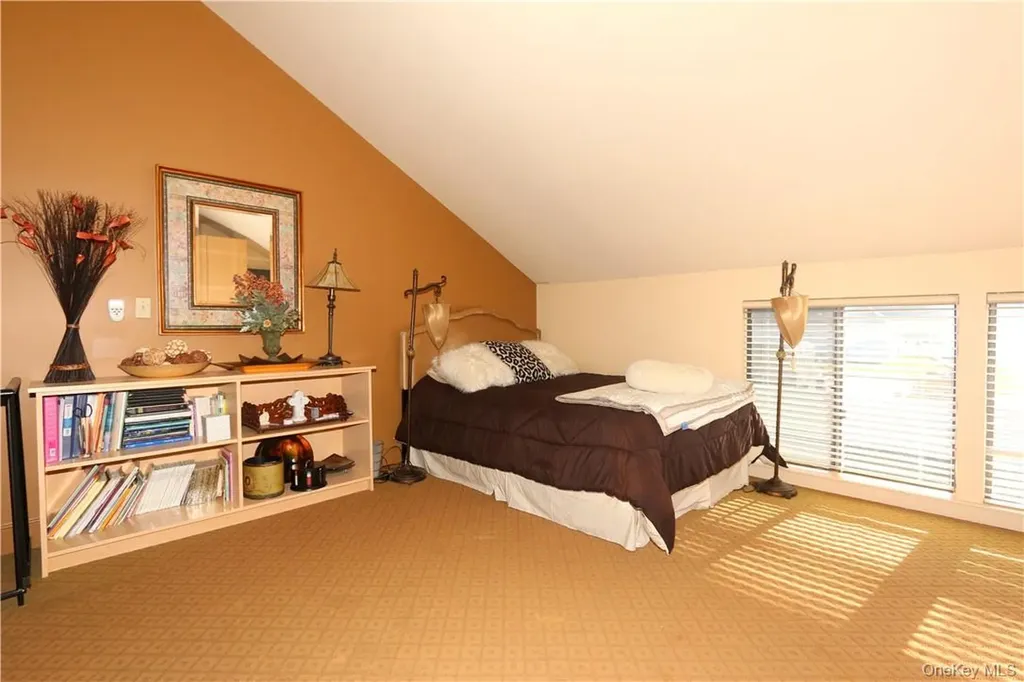 62 Fox Run South Salem NY 10590