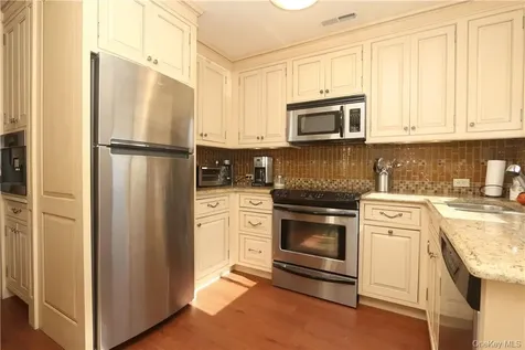 62 Fox Run South Salem NY 10590