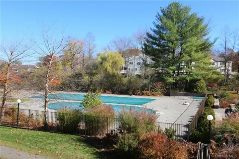 62 Fox Run South Salem NY 10590