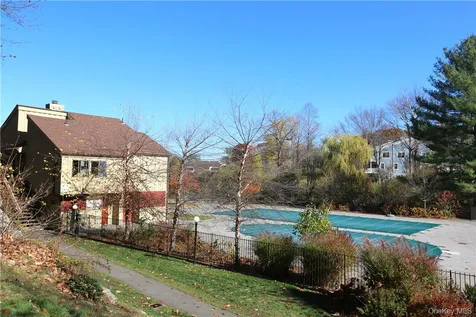 62 Fox Run South Salem NY 10590