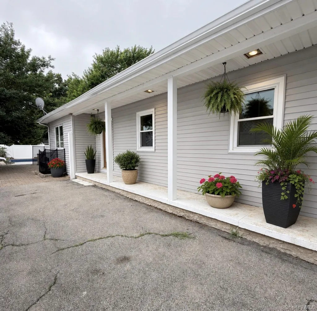 254 Park Avenue Freeport NY 11520