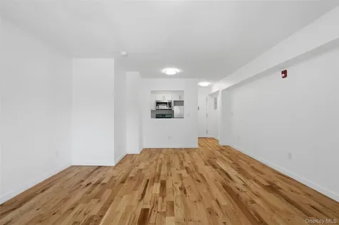 671 Bronx River Road Yonkers NY 10704