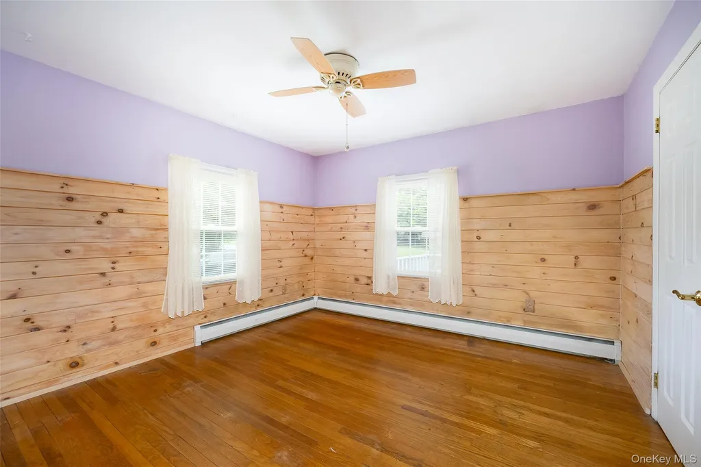 45 Holt Road Hyde Park NY 12538