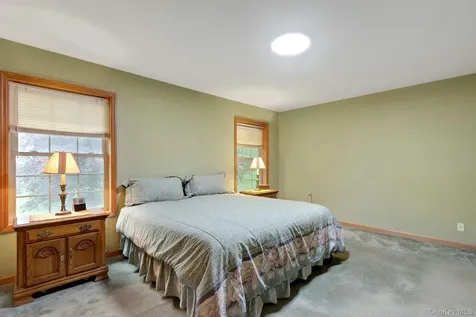 188 Hoyt Street Port Ewen NY 12466