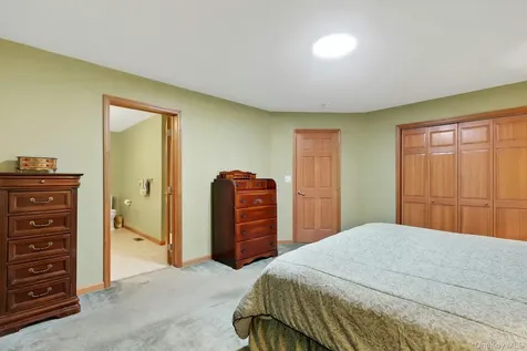 188 Hoyt Street Port Ewen NY 12466