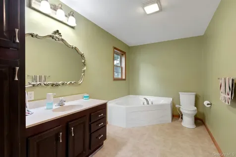 188 Hoyt Street Port Ewen NY 12466