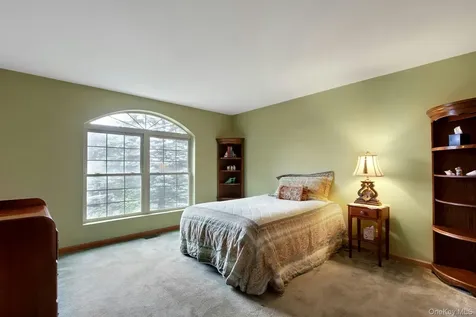 188 Hoyt Street Port Ewen NY 12466