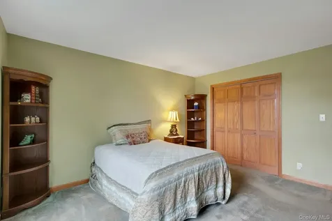188 Hoyt Street Port Ewen NY 12466