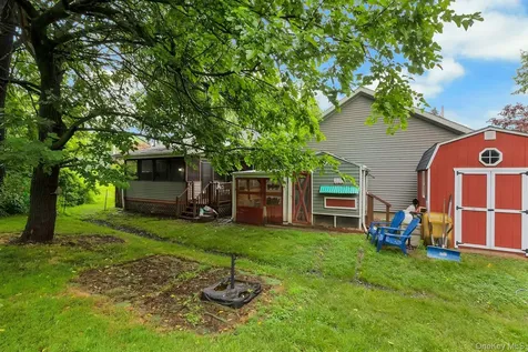 188 Hoyt Street Port Ewen NY 12466