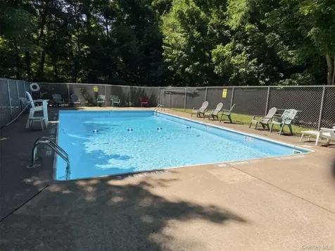 4 Forge Gate Drive Cold Spring NY 10516