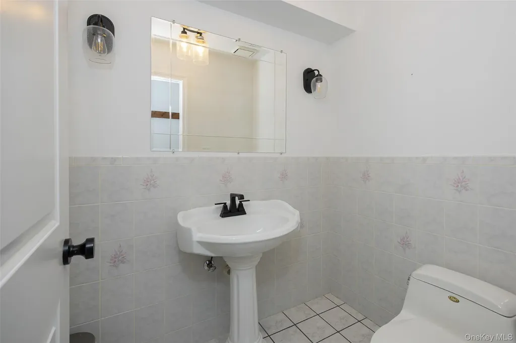 921 W Dover Road Pawling NY 12564