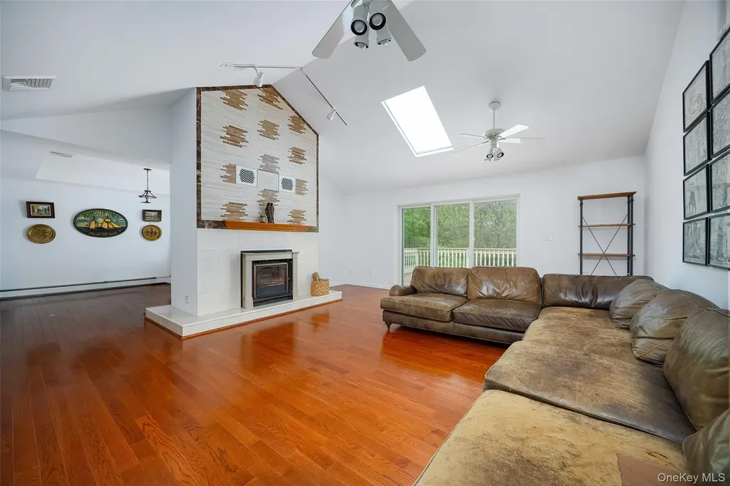 921 W Dover Road Pawling NY 12564